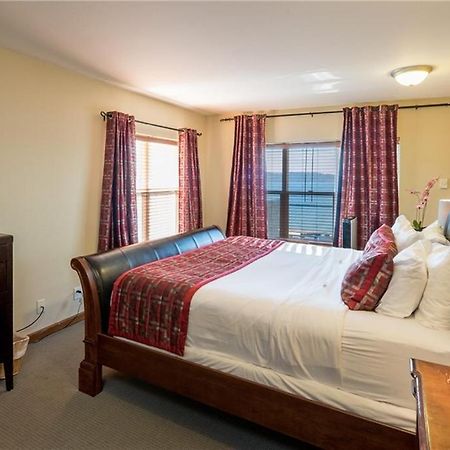 Camano Island Inn Buitenkant foto